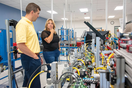 HV Mfg Roundtable circuit line